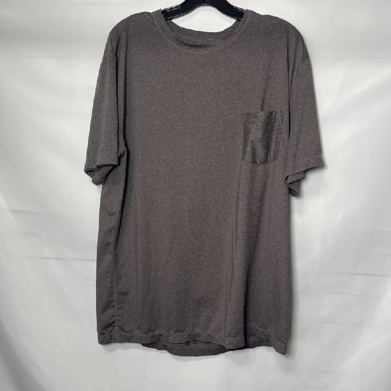 MEN'S SHIRTS XL