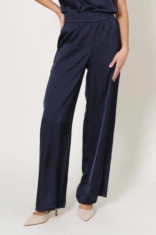 Layla Elastic Waist Pant