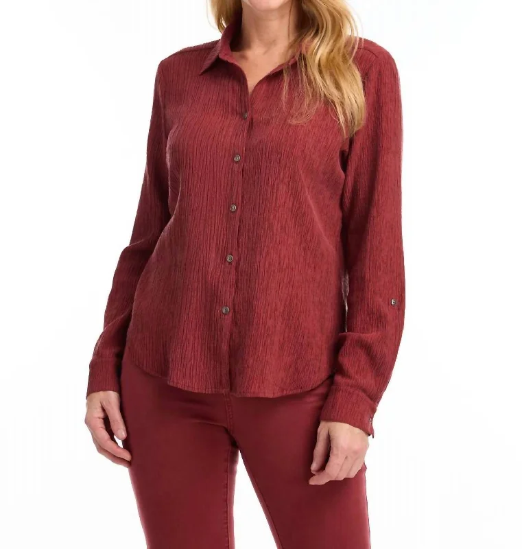 Long Sleeve Roll Sleeve Crinkle Shirt In Rust Red