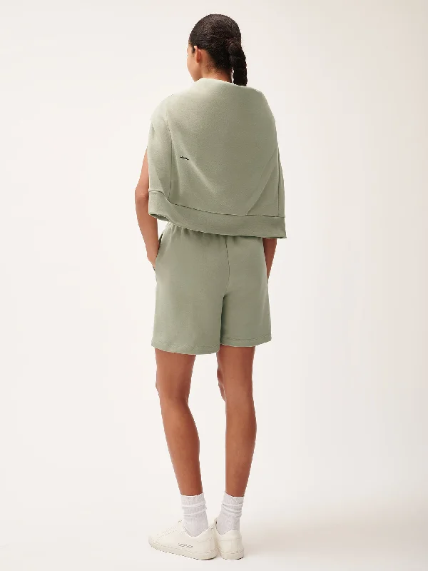 365 Midweight Mid Length Shorts—moss-green