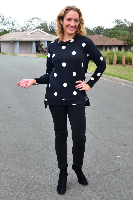 White Spot Long Sleeve Fleece Tunic Top