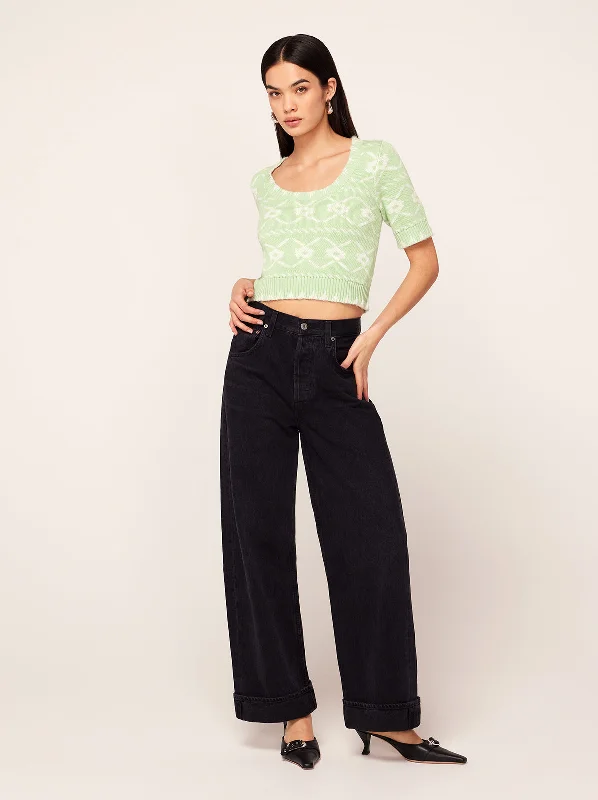 Dora Pistachio Floral Cropped Sweater