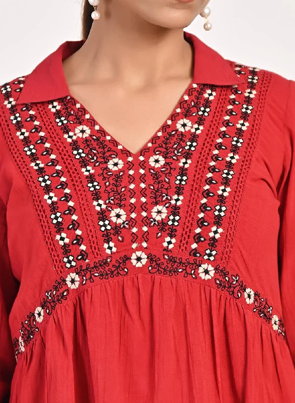 Red Thigh-length Boho Tunic with Collar and Full Sleeves