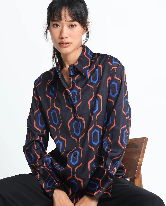 Rareism Women'S Harbe Black Polyester Fabric Full Sleeves Button Closure Shirt Collar Regular Fit Geometric Print Shirt