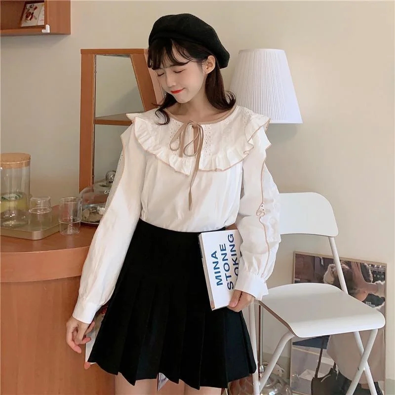 Kawaii Ruffles Lacing Loose Shirt