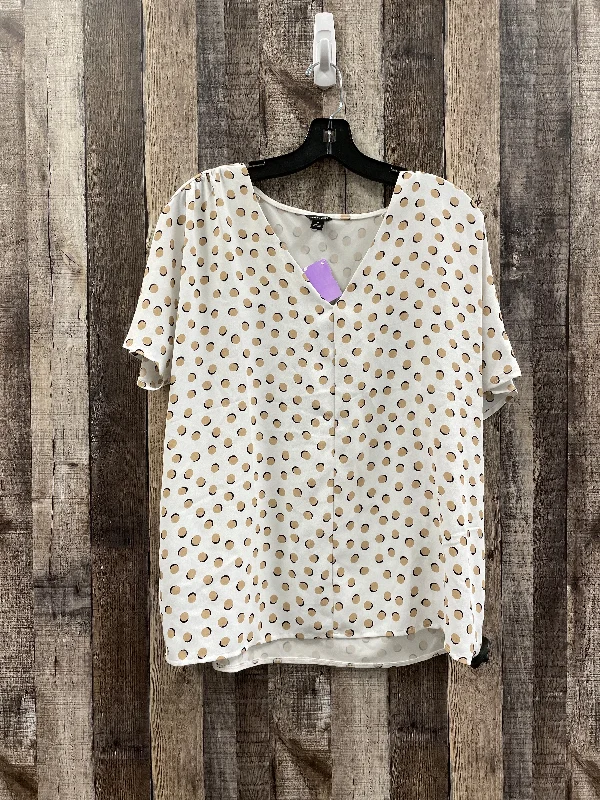 White Blouse Short Sleeve Ann Taylor, Size M