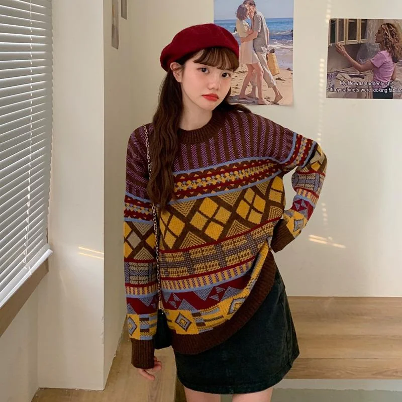 Women's Sweet Geometric Patterns Loose Kintted Sweaters